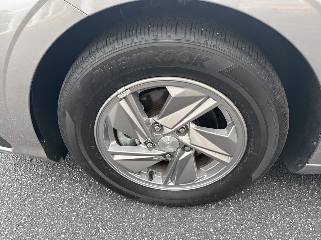 2025 Hyundai Elantra SE Mount Joy PA