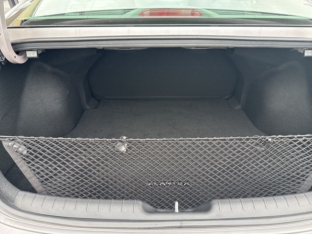 2025 Hyundai Elantra SE Mount Joy PA