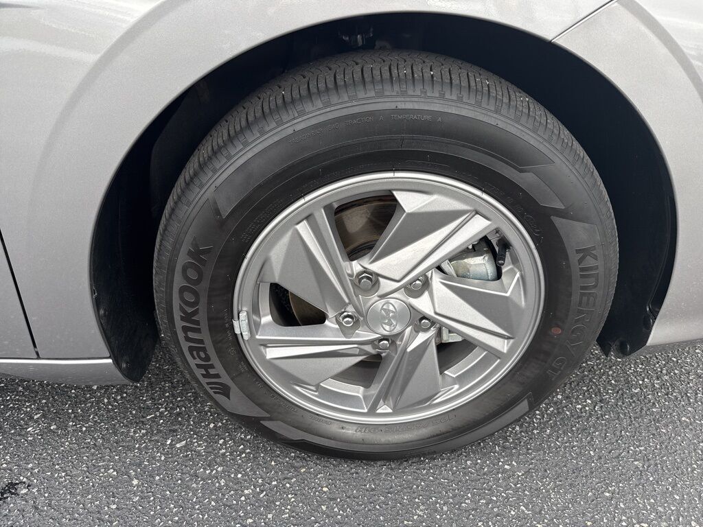 2025 Hyundai Elantra SE Mount Joy PA