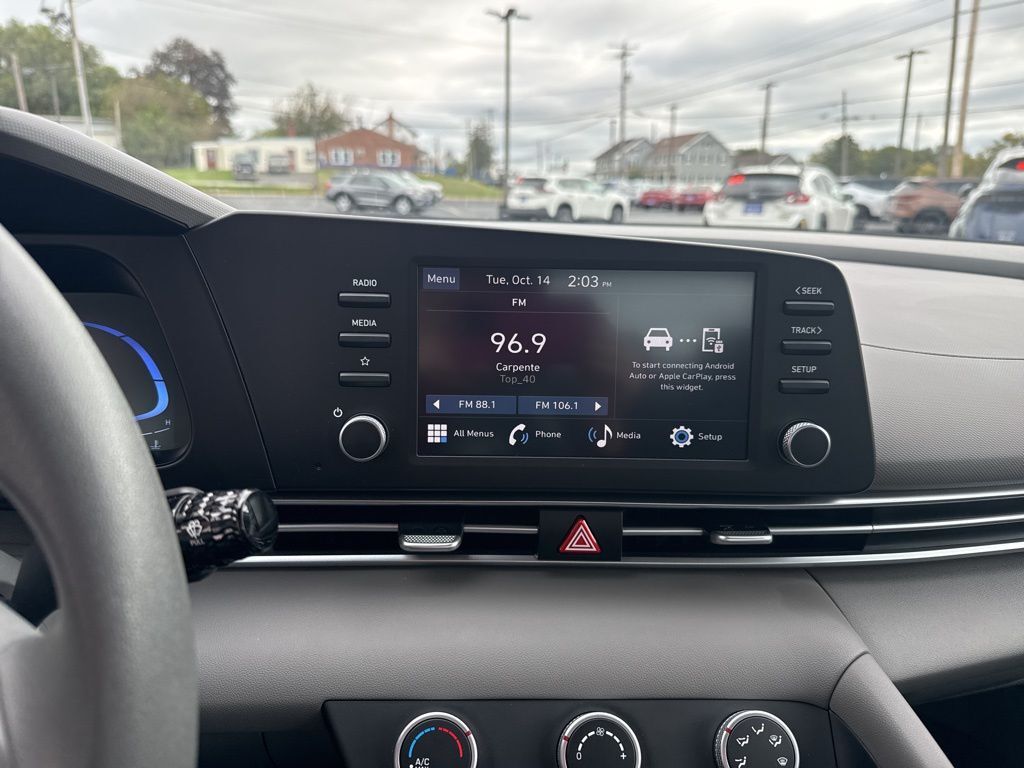 2025 Hyundai Elantra SE Mount Joy PA