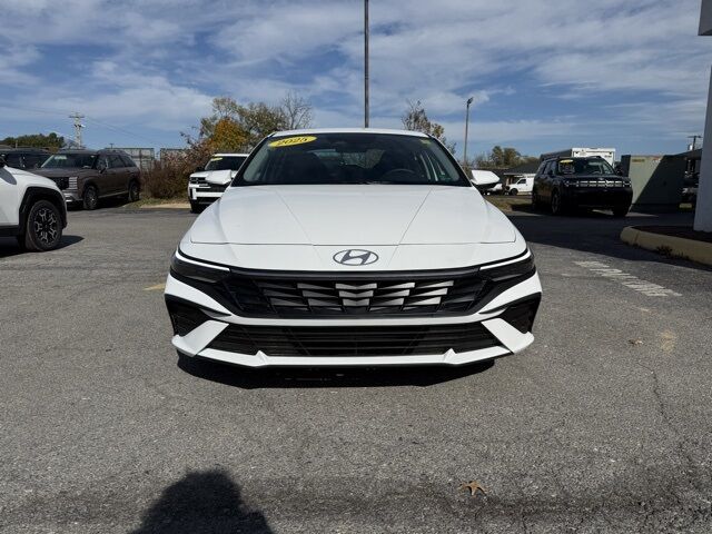 2025 Hyundai Elantra SE San Clemente CA