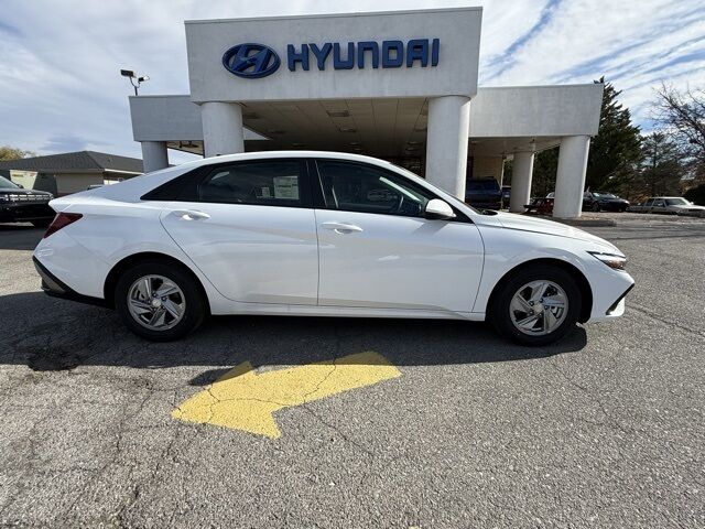 2025 Hyundai Elantra SE San Clemente CA