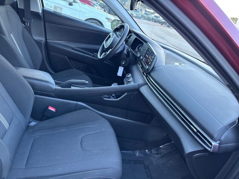 2025 Hyundai Elantra SE Seffner FL