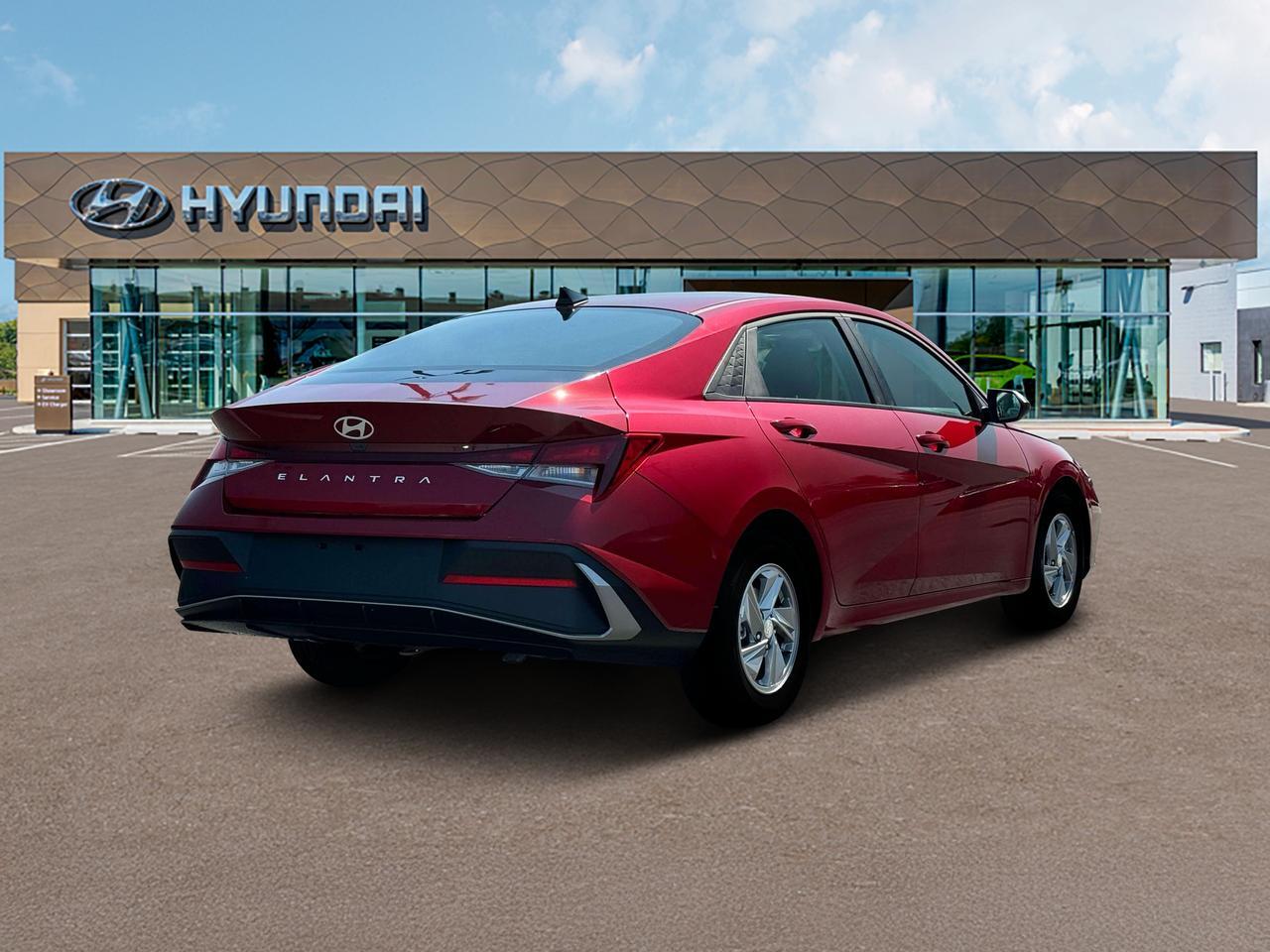 2025 Hyundai Elantra SE Cape Girardeau MO