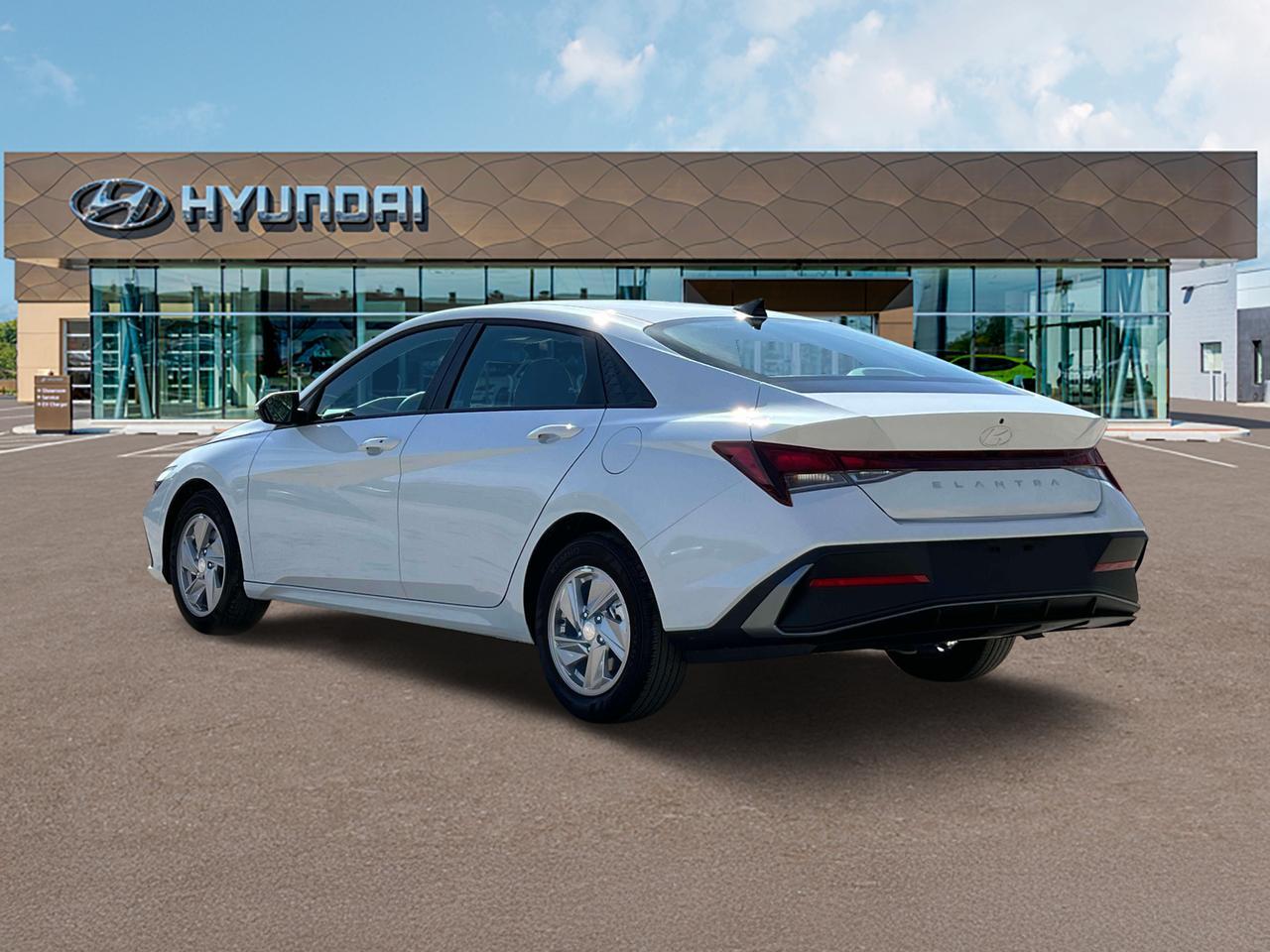 2025 Hyundai Elantra SE Cape Girardeau MO