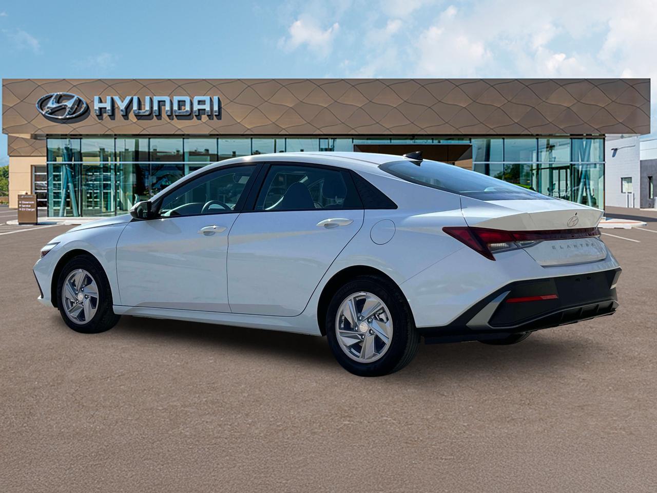 2025 Hyundai Elantra SE Cape Girardeau MO