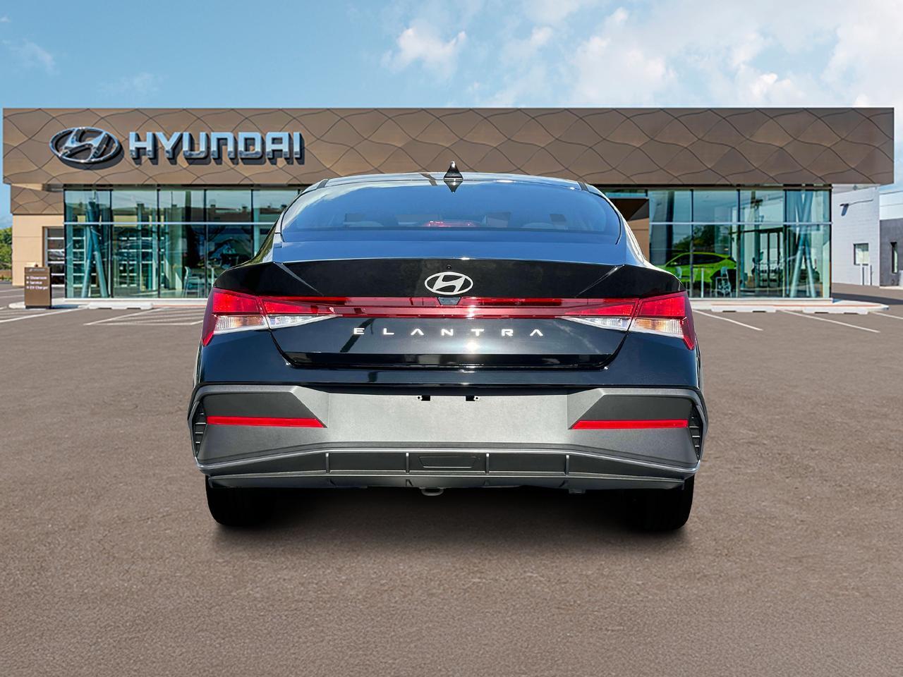 2025 Hyundai Elantra SE Cape Girardeau MO