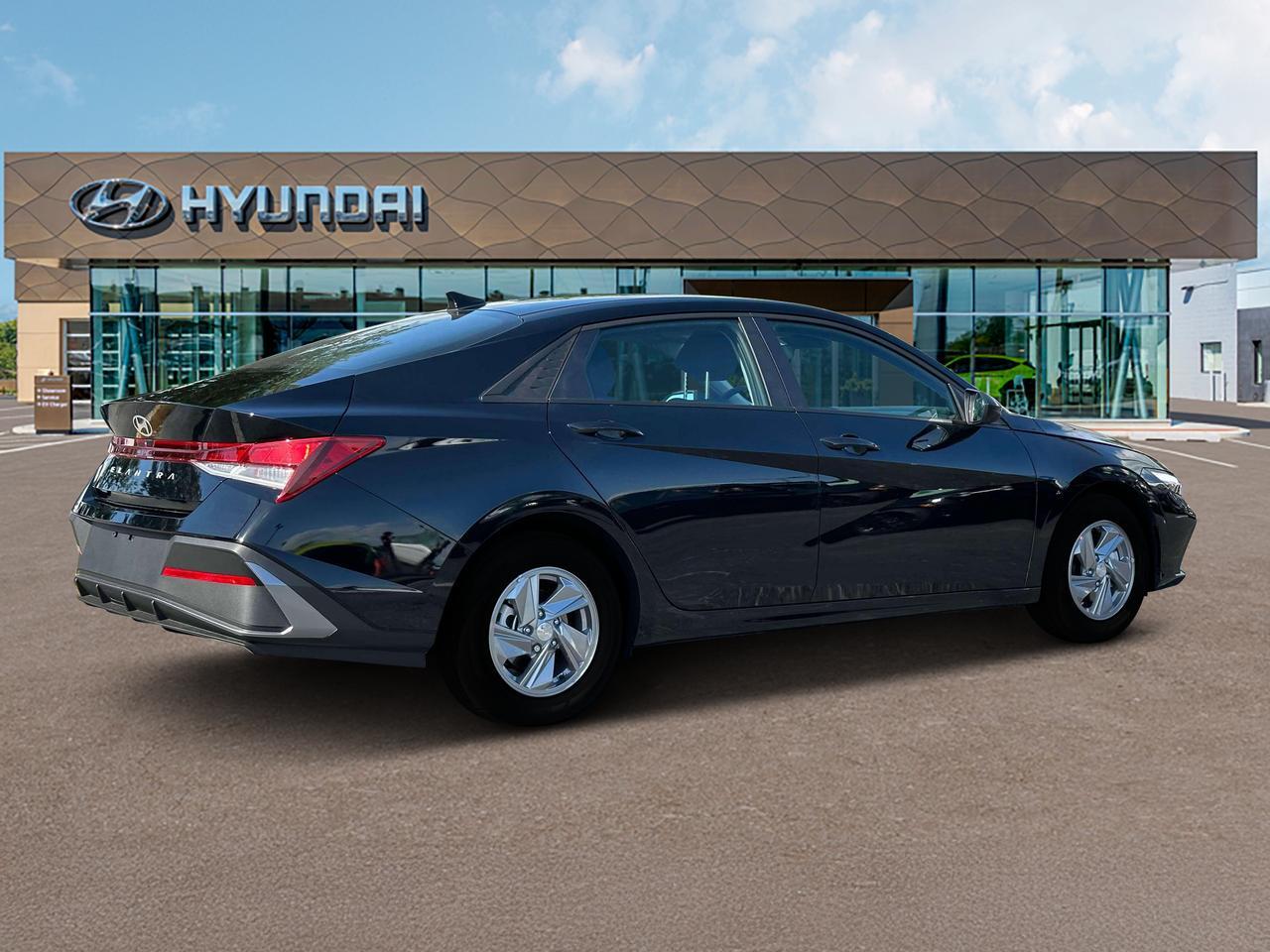 2025 Hyundai Elantra SE Cape Girardeau MO
