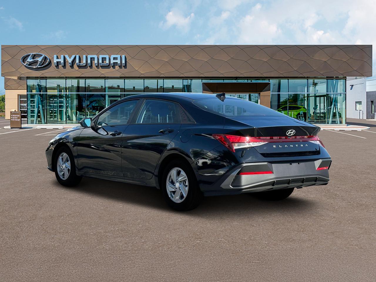 2025 Hyundai Elantra SE Cape Girardeau MO