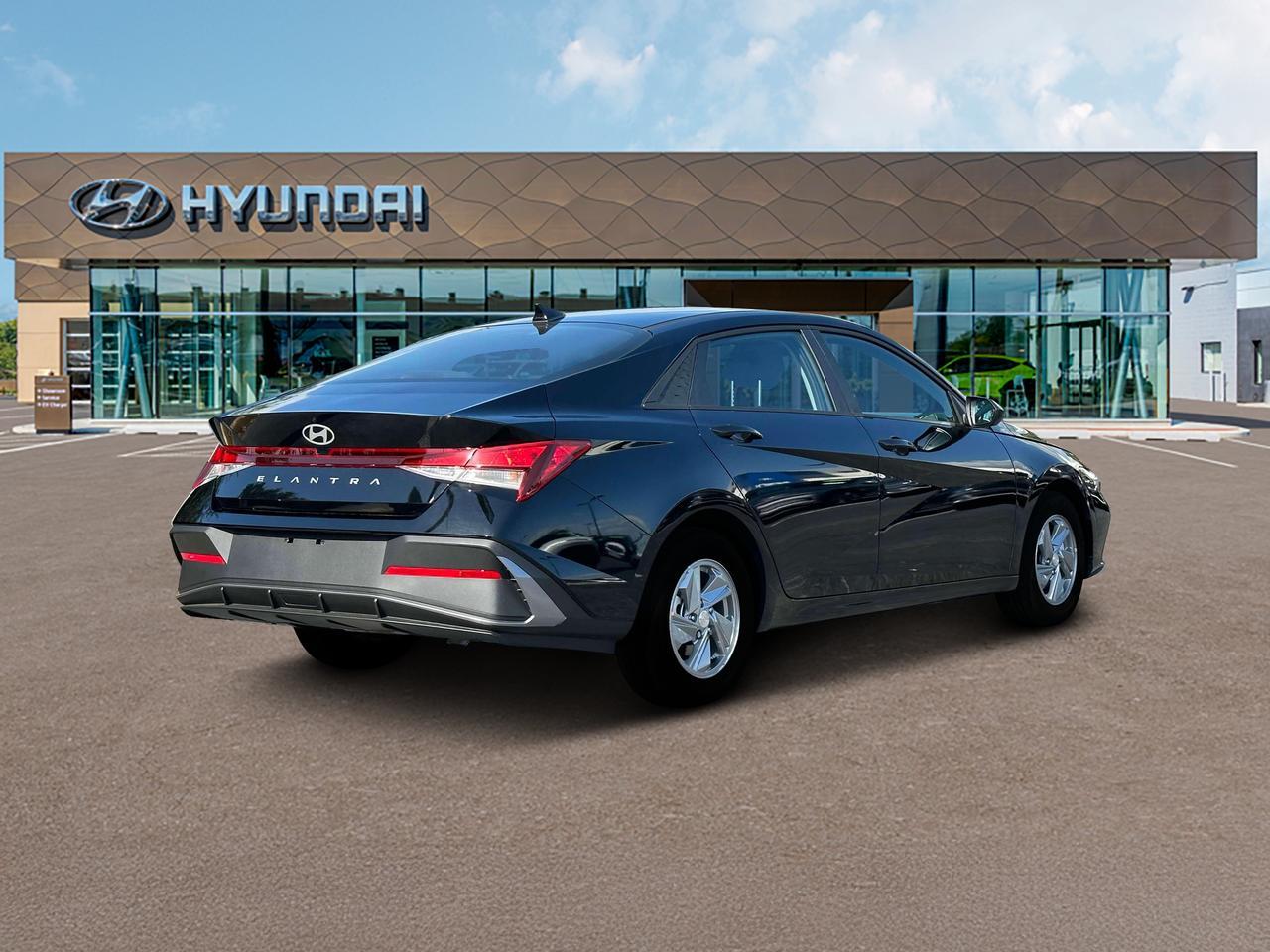 2025 Hyundai Elantra SE Cape Girardeau MO