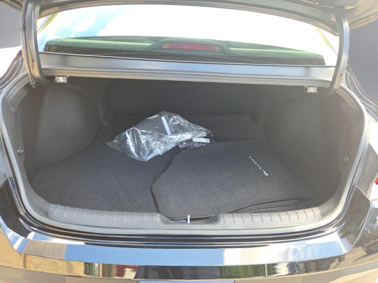2025 Hyundai Elantra SE Waldorf MD