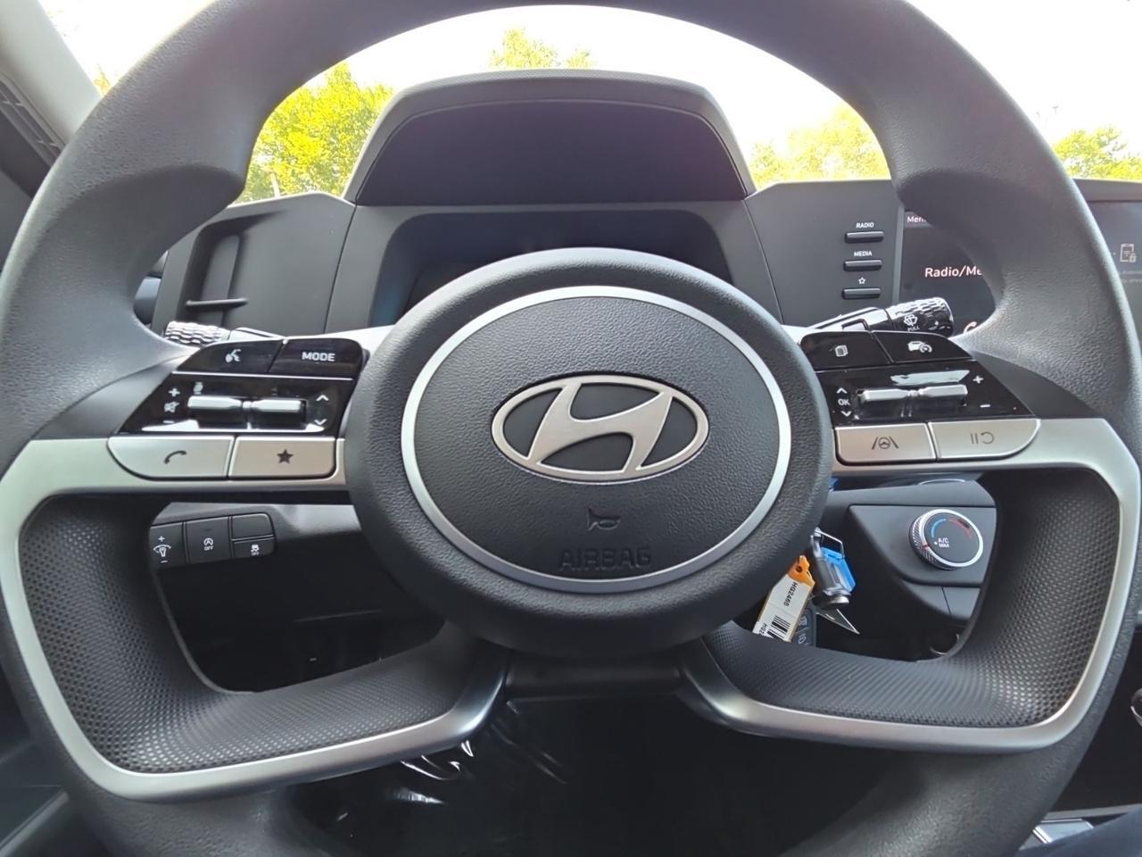 2025 Hyundai Elantra SE Waldorf MD