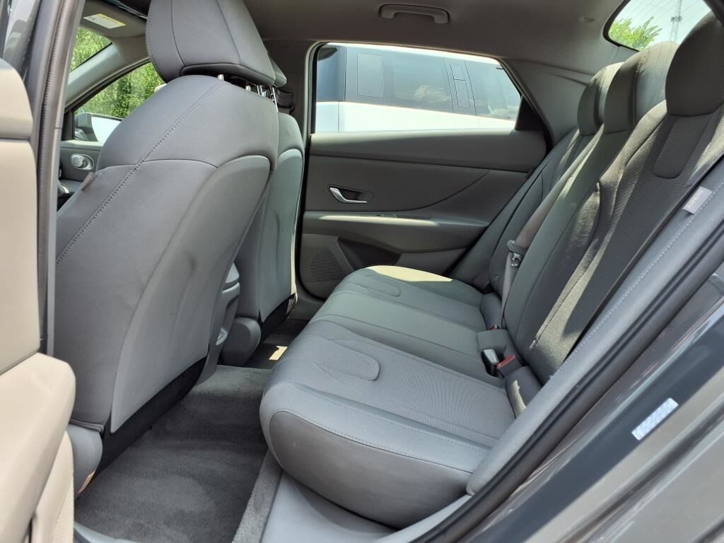 2025 Hyundai Elantra SE Waldorf MD