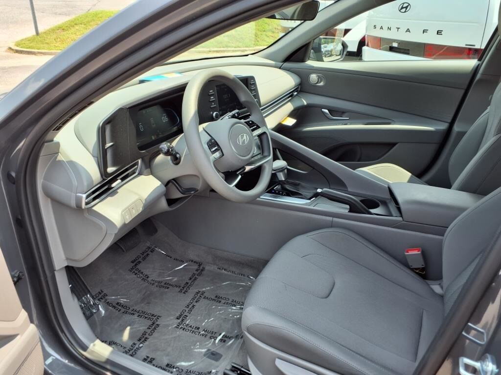 2025 Hyundai Elantra SE Waldorf MD