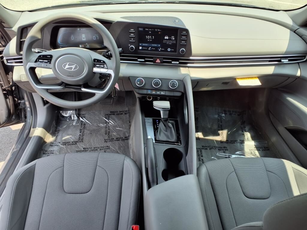 2025 Hyundai Elantra SE Waldorf MD