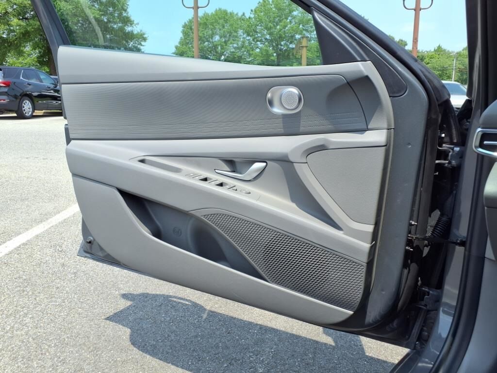 2025 Hyundai Elantra SE Waldorf MD