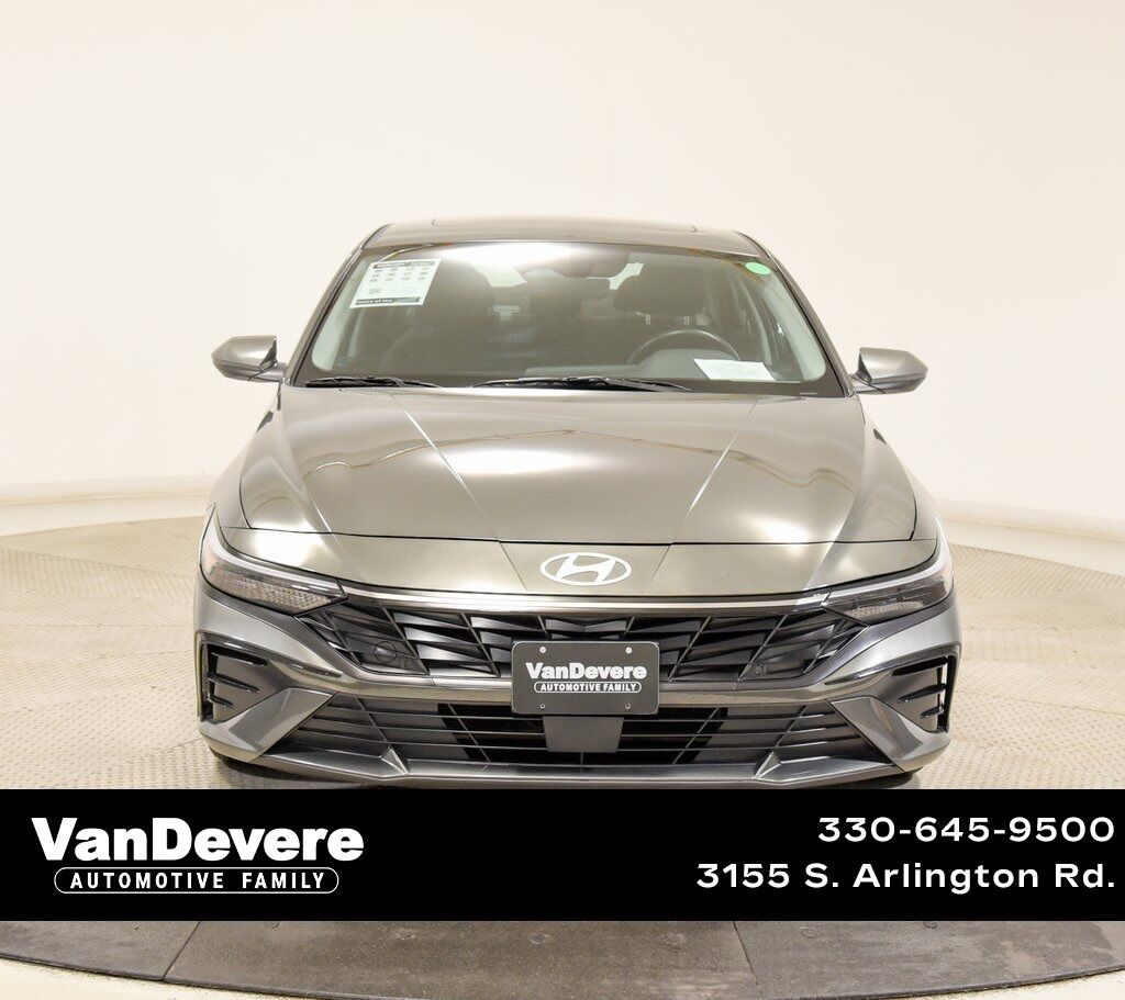 Used 2025 Hyundai Elantra SEL Convenience FWD