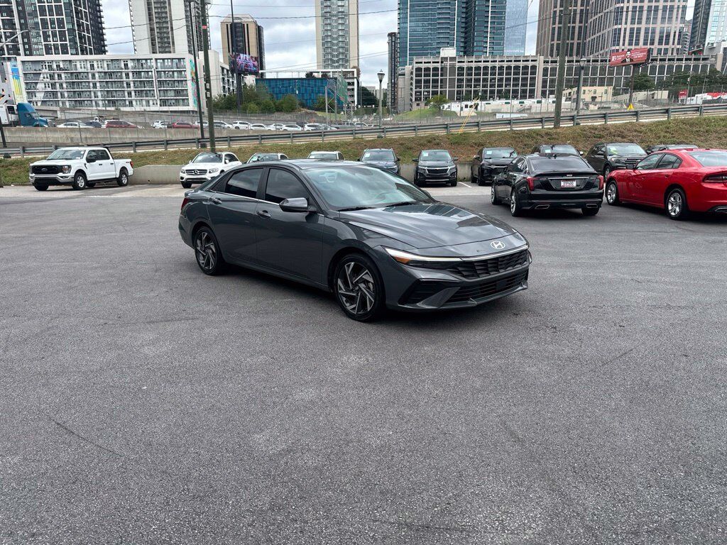 2025 Hyundai Elantra
