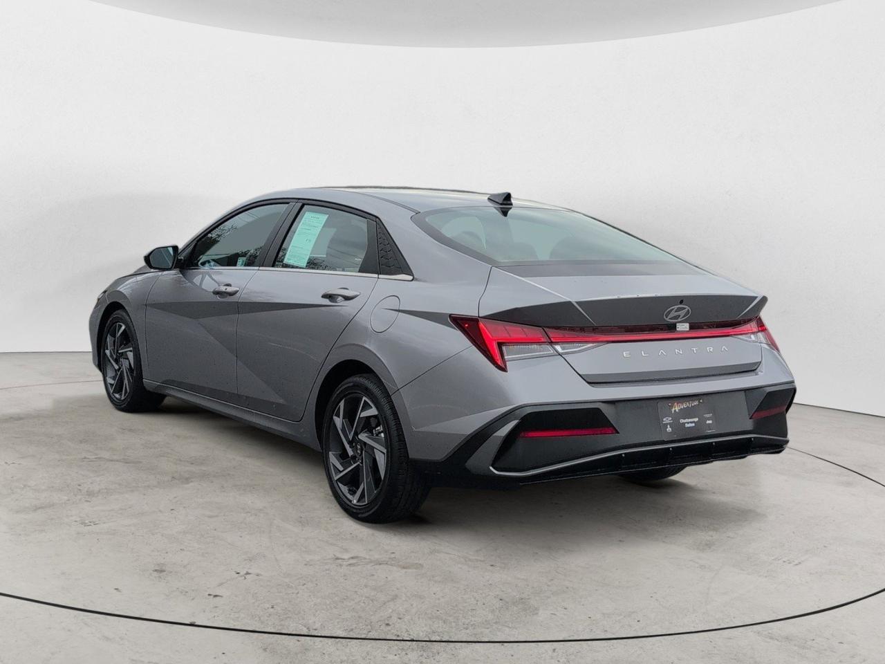 2025 Hyundai Elantra SEL Convenience Dalton GA