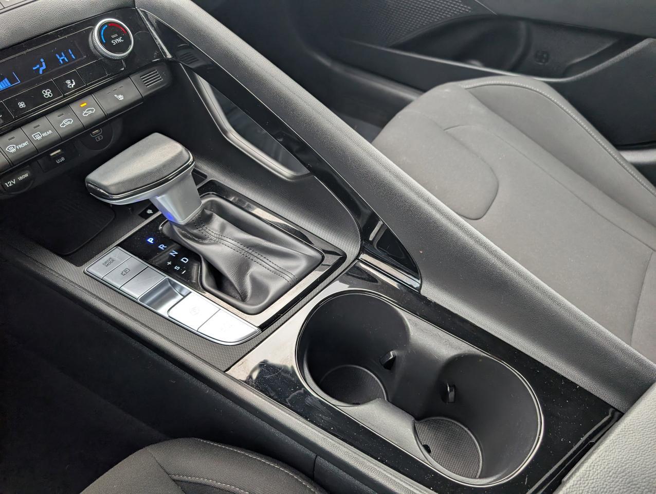 2025 Hyundai Elantra SEL Convenience Dalton GA