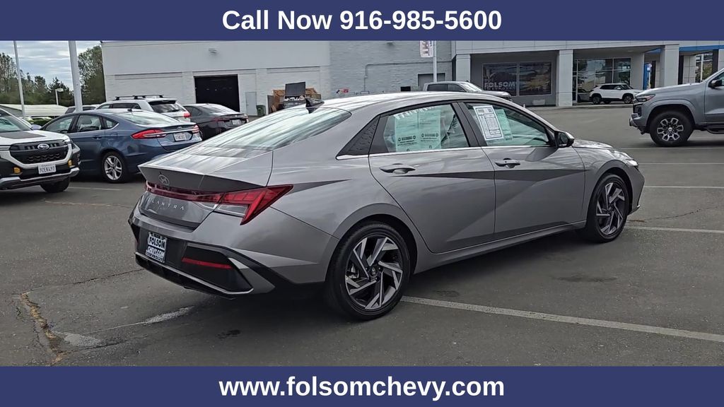 2025 Hyundai Elantra SEL Convenience Folsom CA