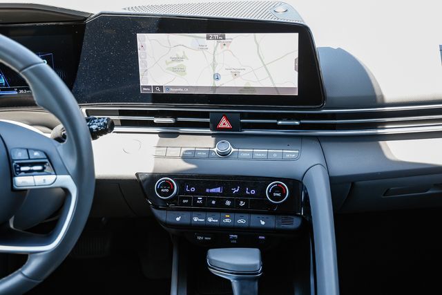 2025 Hyundai Elantra SEL Convenience Folsom CA