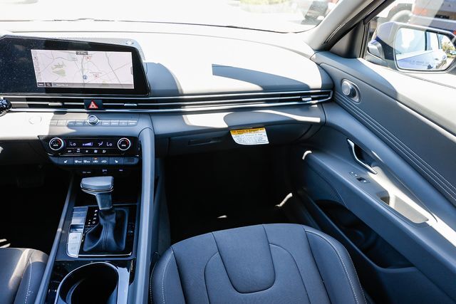 2025 Hyundai Elantra SEL Convenience Folsom CA