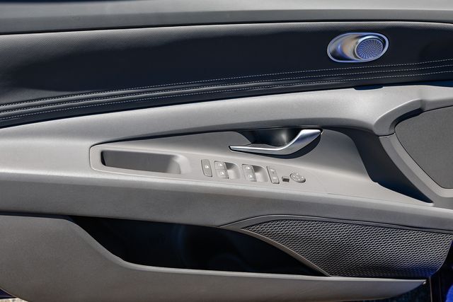 2025 Hyundai Elantra SEL Convenience Folsom CA