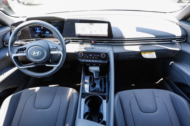 2025 Hyundai Elantra SEL Convenience Folsom CA