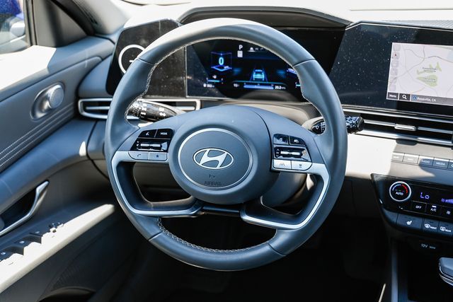 2025 Hyundai Elantra SEL Convenience Folsom CA