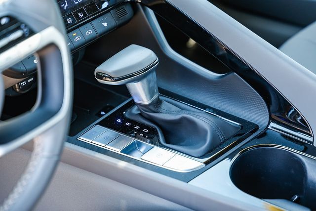 2025 Hyundai Elantra SEL Convenience Folsom CA
