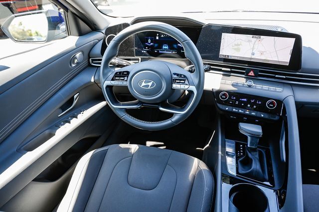2025 Hyundai Elantra SEL Convenience Folsom CA