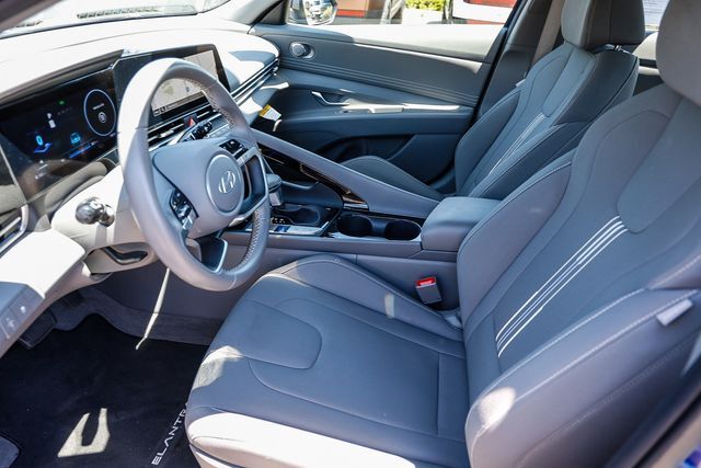 2025 Hyundai Elantra SEL Convenience Folsom CA