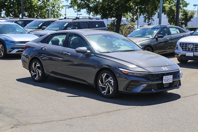 2025 Hyundai Elantra SEL Convenience Folsom CA