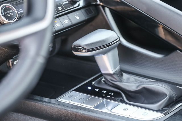 2025 Hyundai Elantra SEL Convenience Folsom CA