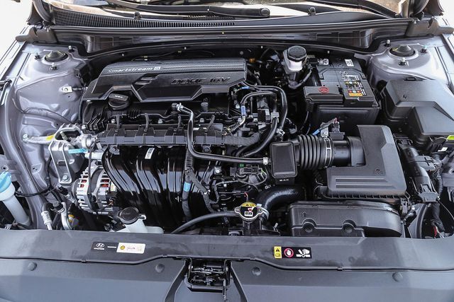 2025 Hyundai Elantra SEL Convenience Folsom CA