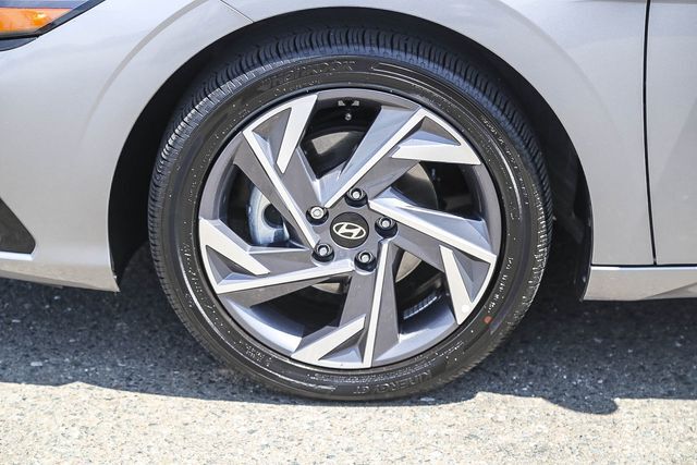 2025 Hyundai Elantra SEL Convenience Folsom CA