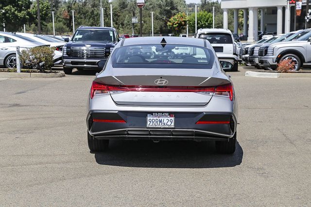 2025 Hyundai Elantra SEL Convenience Folsom CA