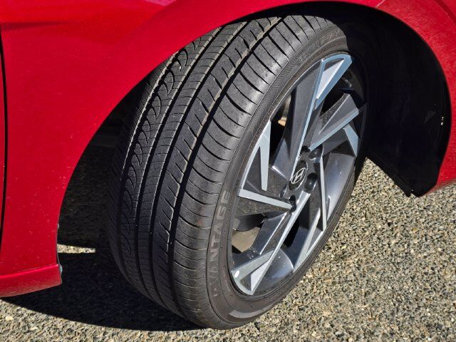 2025 Hyundai Elantra SEL Convenience Folsom CA