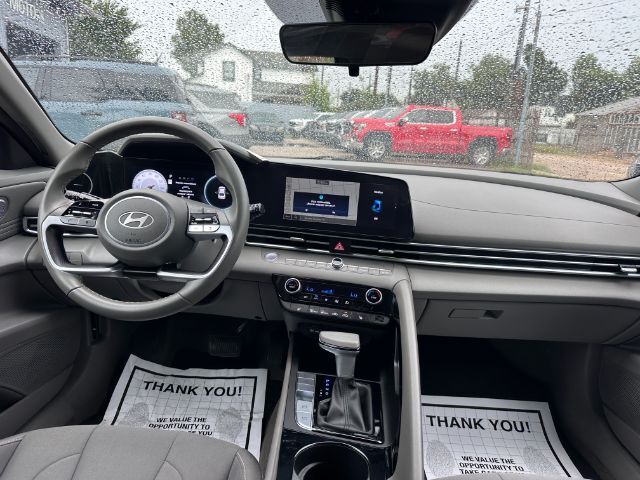 2025 Hyundai Elantra SEL Convenience Houston TX