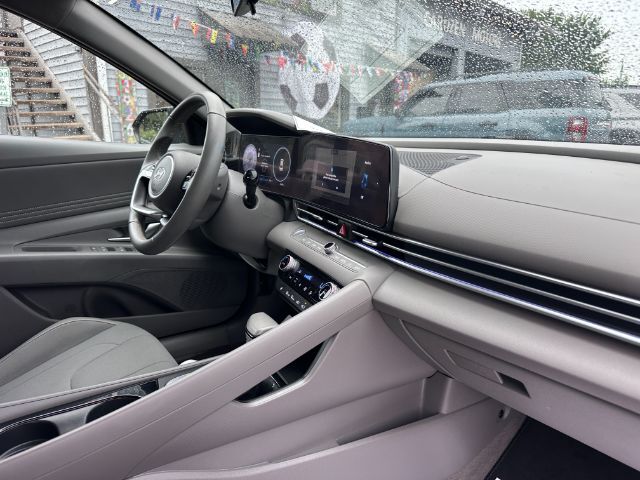 2025 Hyundai Elantra SEL Convenience Houston TX