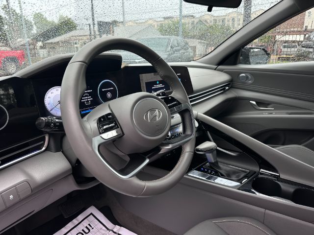 2025 Hyundai Elantra SEL Convenience Houston TX