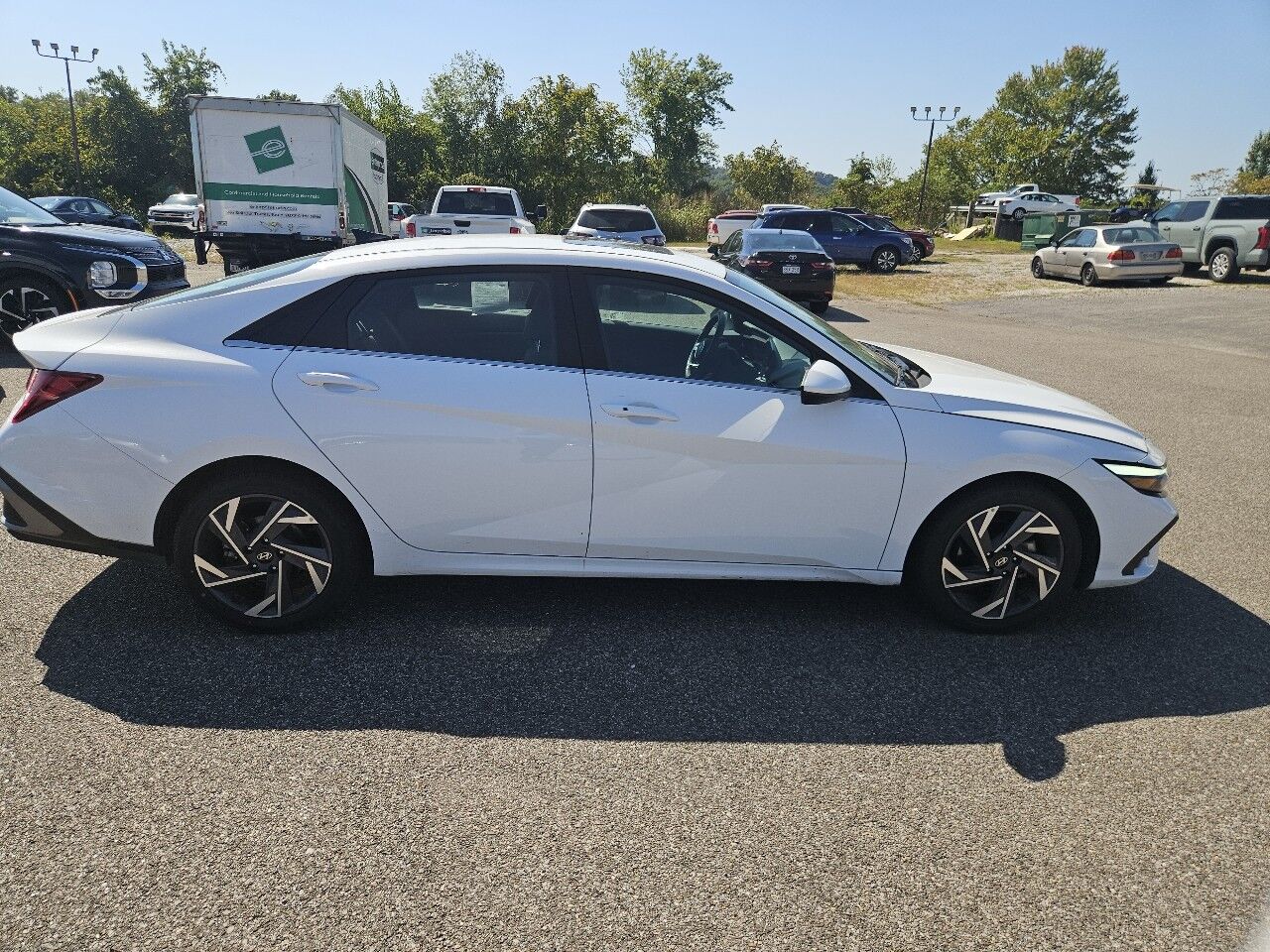 2025 Hyundai Elantra SEL Convenience Marietta OH