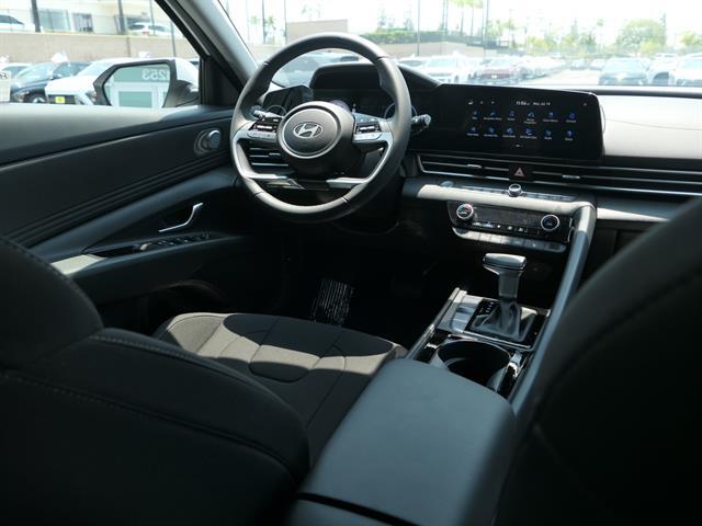 2025 Hyundai Elantra SEL Convenience Glendora CA