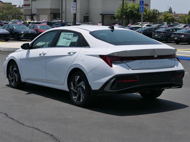 2025 Hyundai Elantra SEL Convenience Glendora CA