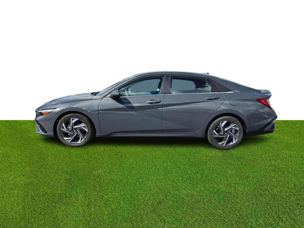 2025 Hyundai Elantra SEL Convenience Miami FL