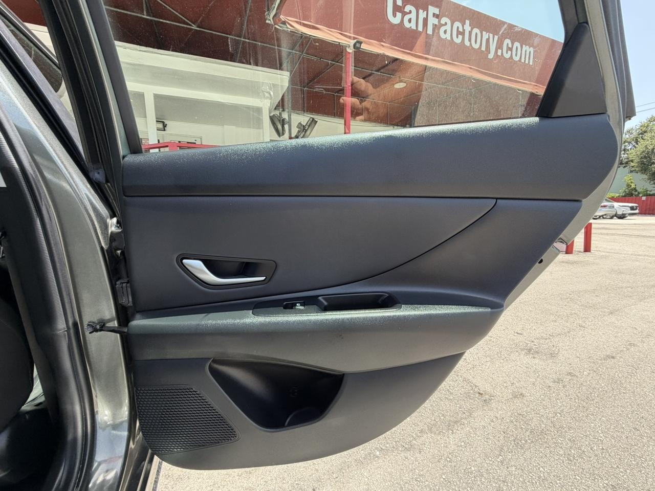 2025 Hyundai Elantra SEL Convenience Miami FL