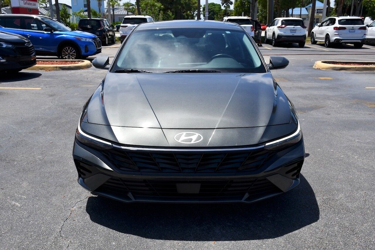 2025 Hyundai Elantra SEL Convenience Doral FL