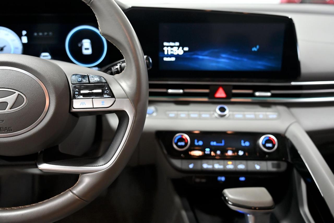 2025 Hyundai Elantra SEL Convenience Miami FL