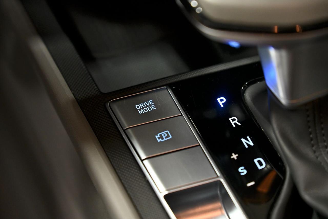 2025 Hyundai Elantra SEL Convenience Miami FL